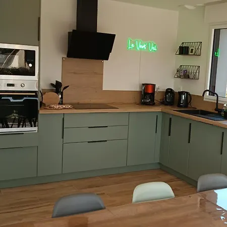 Holiday home Le Vert'val Quesques